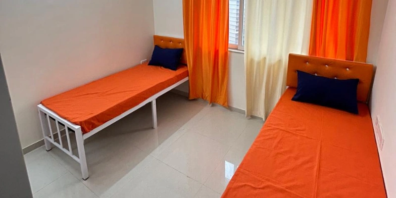 3 Sharing Room